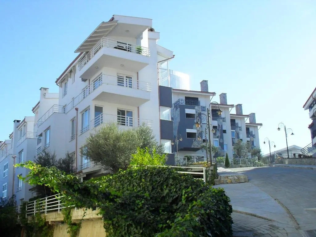 Kodra E Diellit Residence Tirana Albania