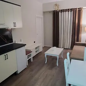 Maison d'hôtes D1 &, Tirana