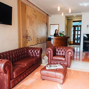 Sar'otel Boutique Tiran