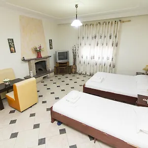Maison d'hôtes 57, Tirana