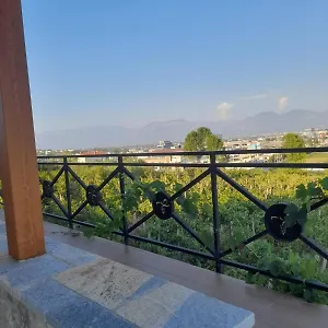 Maison d'hôtes Shehi And Winery, Tirana