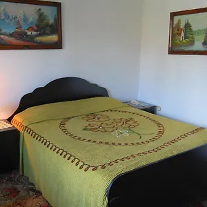 Haxhiu ** Tirana
