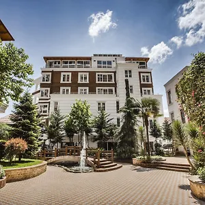 Prestige Tiran